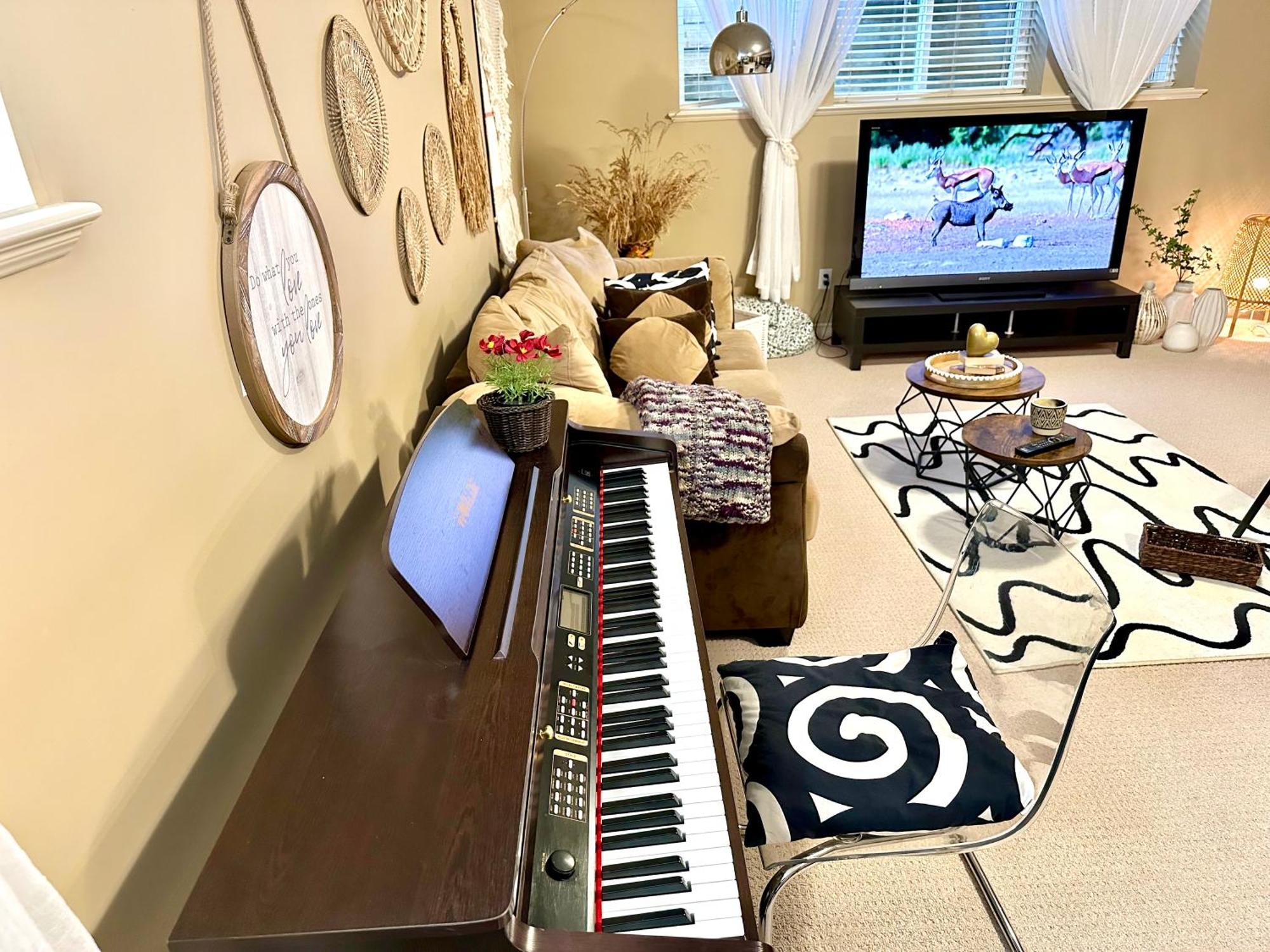 Scorpio House Langley Room B 外观 照片