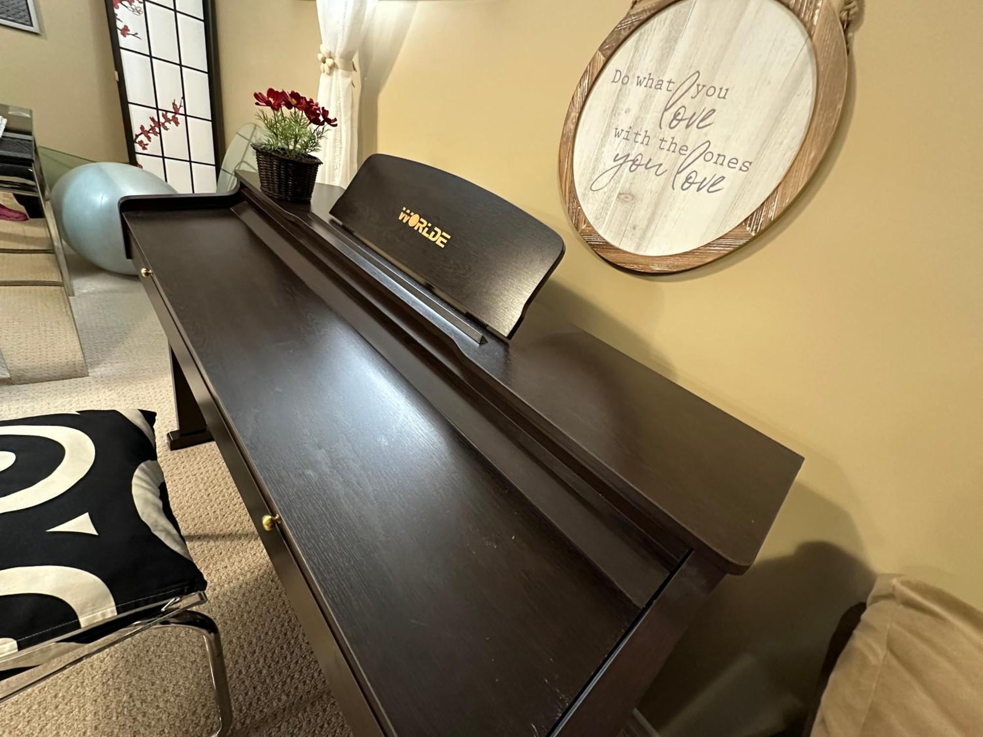 Scorpio House Langley Room B 外观 照片